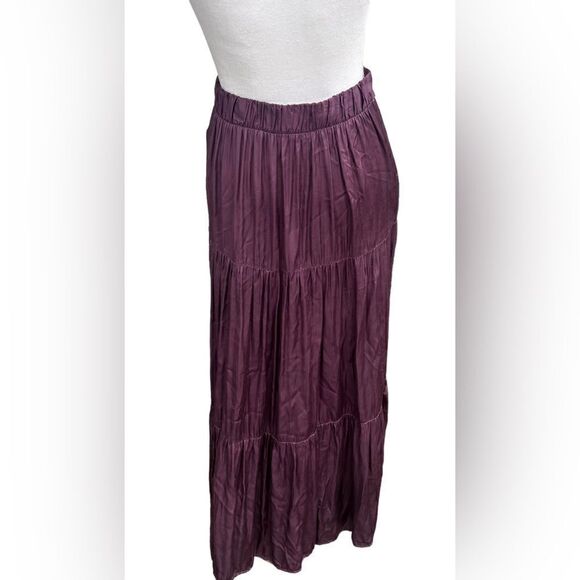 Revolve Nation Ltd purple Alba Black Tiered Pull On Skirt, Size Small - Picture 4 of 6
